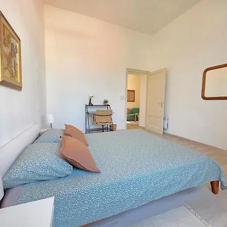 דירה Palacinema - Old Town