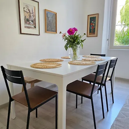 Palacinema - Old Town דירה לוקרנו