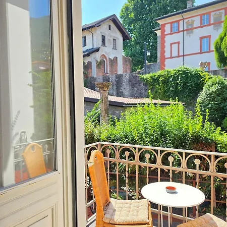 Апартаменти Palacinema - Old Town Локарно