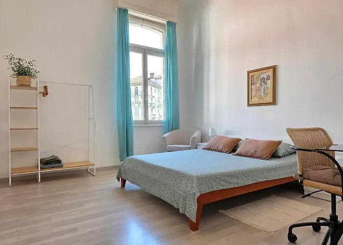 Palacinema - Old Town * لوكارنو