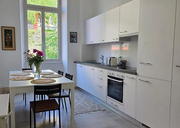 Palacinema - Old Town شقة