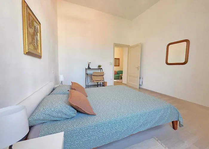 شقة Palacinema - Old Town