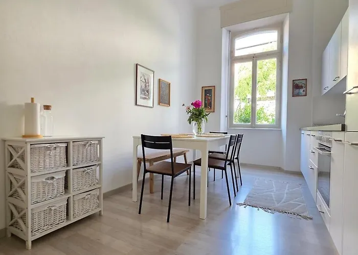 Palacinema - Old Town شقة